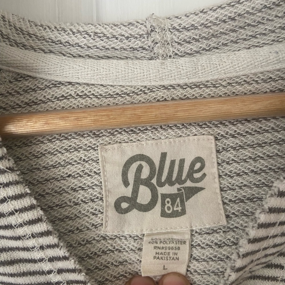 University of Miami sweatshirt sz L Blue84 - Picture 2 of 3
